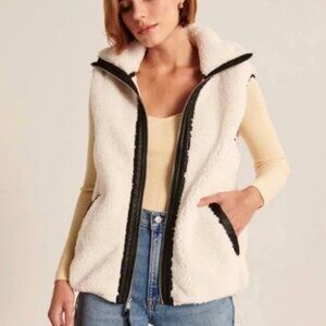 Abercrombie Sherpa Vest
